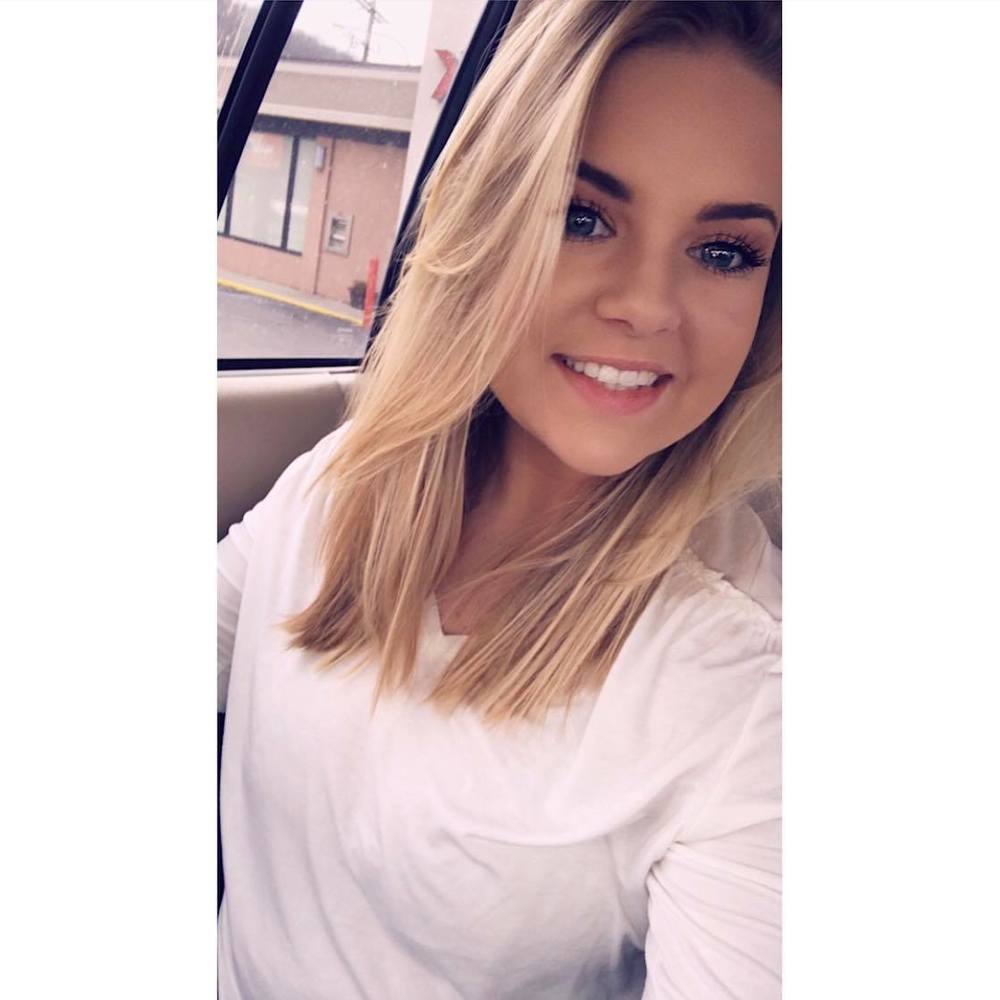 Meet your Posher, Stephanie